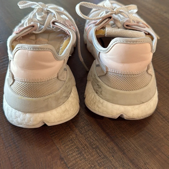 Adidas Tennis Shoes - Picture 4 of 5